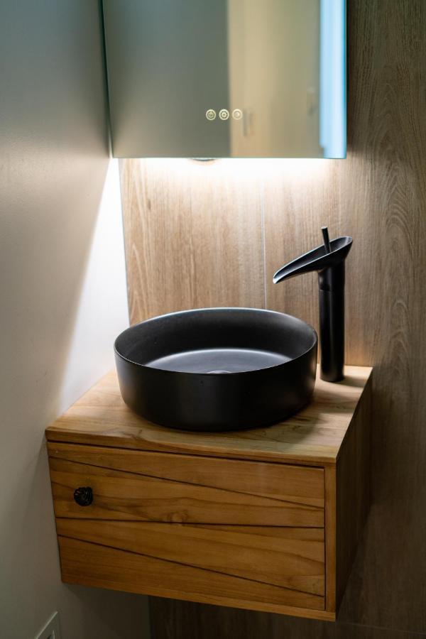 Capsule Thailande I Sauna I Balneo I Console I Jeux En Bois I Cinema I Cour Interieure Trith-Saint-Leger Eksteriør billede