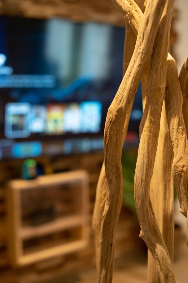 Capsule Thailande I Sauna I Balneo I Console I Jeux En Bois I Cinema I Cour Interieure Trith-Saint-Leger Eksteriør billede