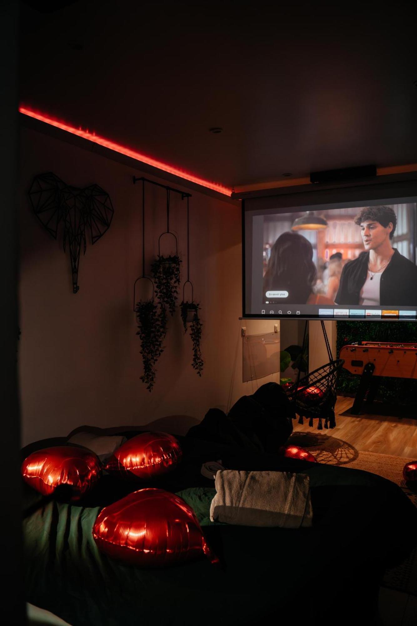 Capsule Thailande I Sauna I Balneo I Console I Jeux En Bois I Cinema I Cour Interieure Trith-Saint-Leger Eksteriør billede